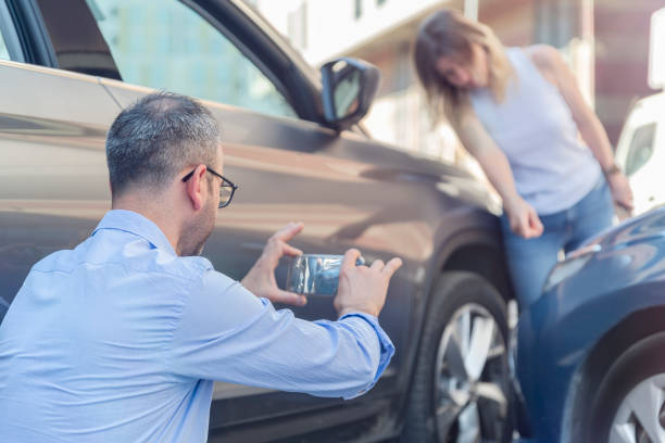 Professional Commercial Auto Insurance technician working in McLouth, KS